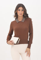 PINKO Maglioncino marrone da donna con colletto impreziosito da pietre gioiello 105530A2S4 L81 PINKO 