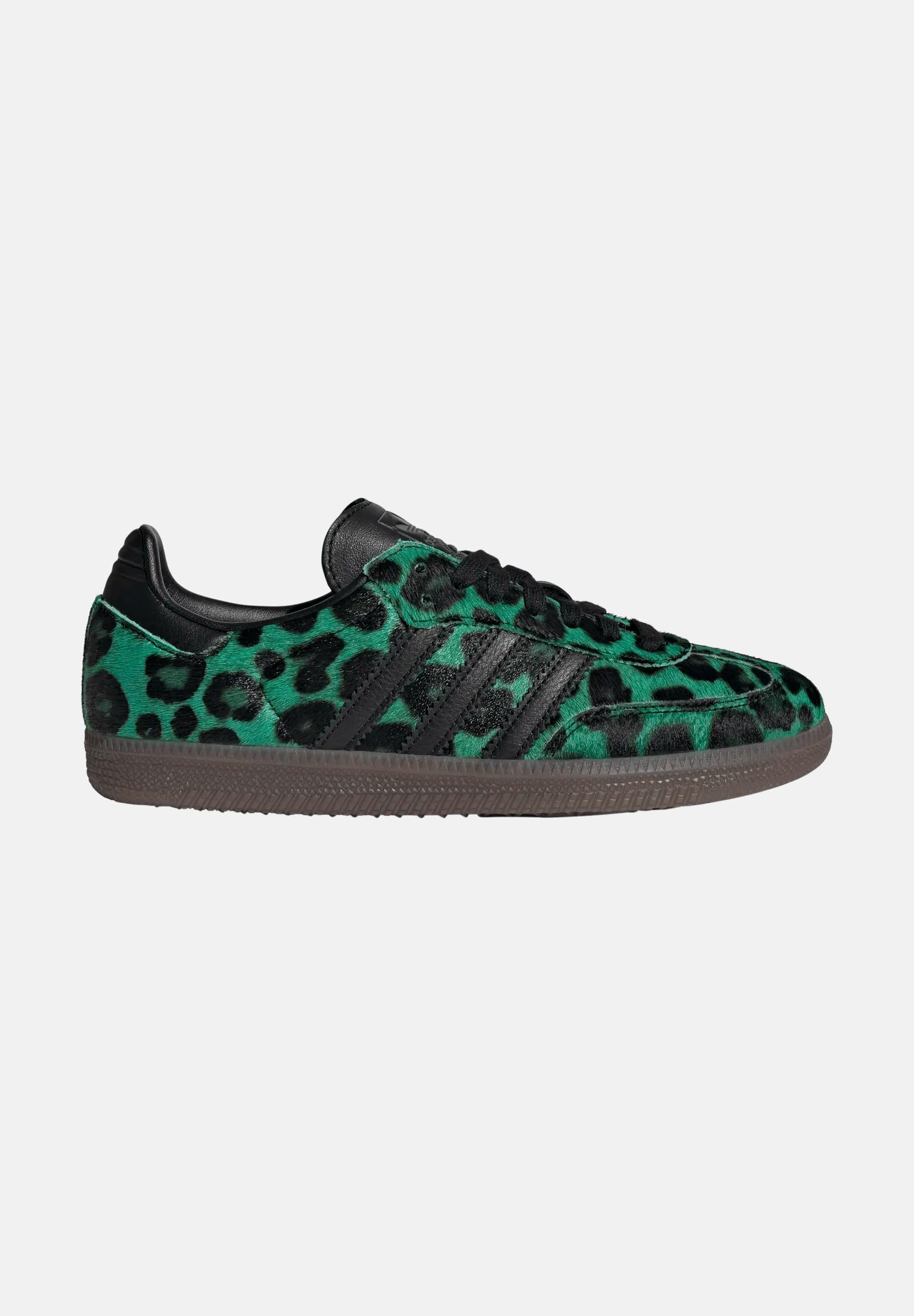 ADIDAS ORIGINALS Sneakers SAMBA verdi per uomo e donna con stampa leopardata HQ9374 . ADIDAS ORIGINALS 