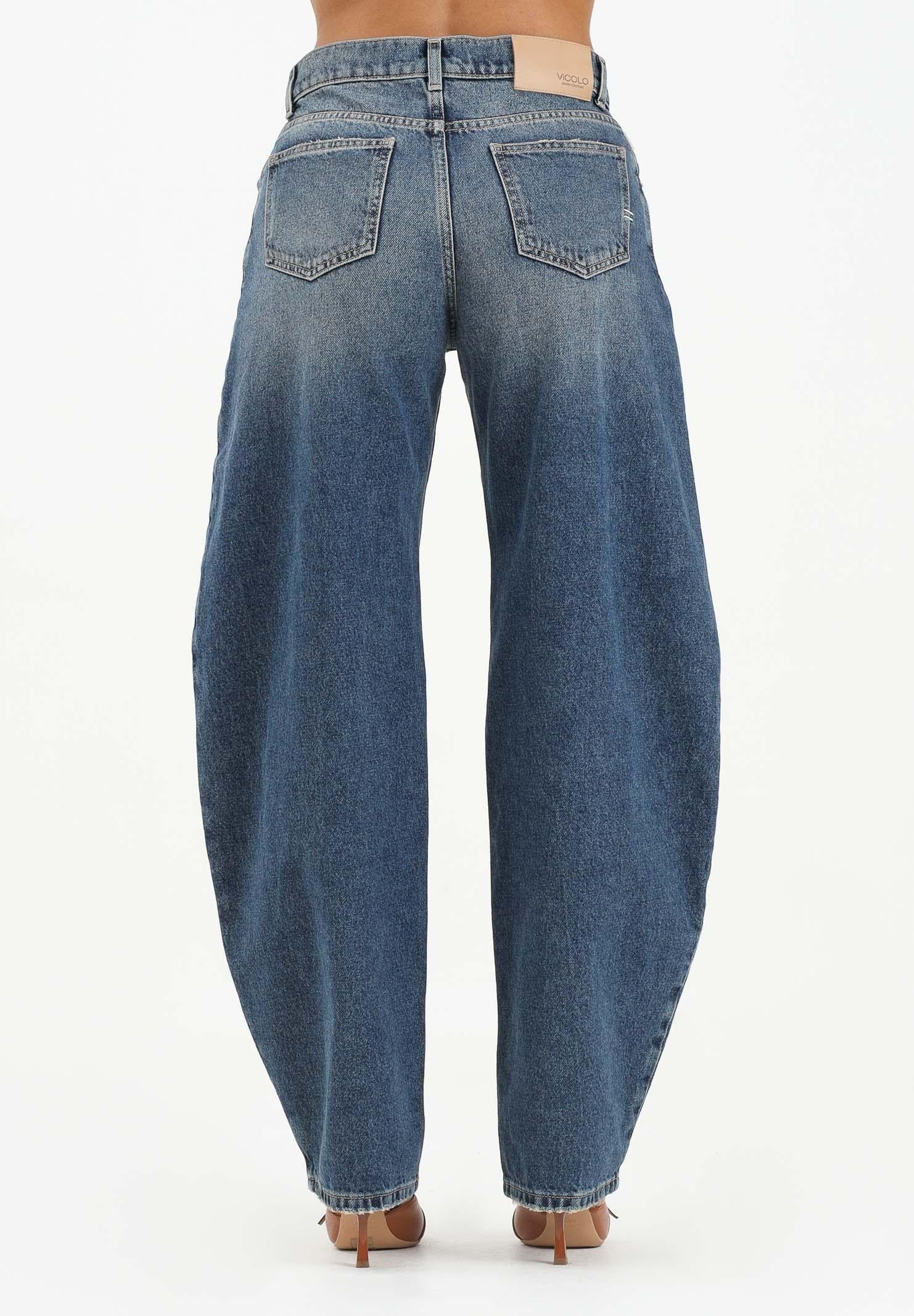 VICOLO Jeans ballon Denise in denim blu da donna con ciondolo DF5106 VU VICOLO 