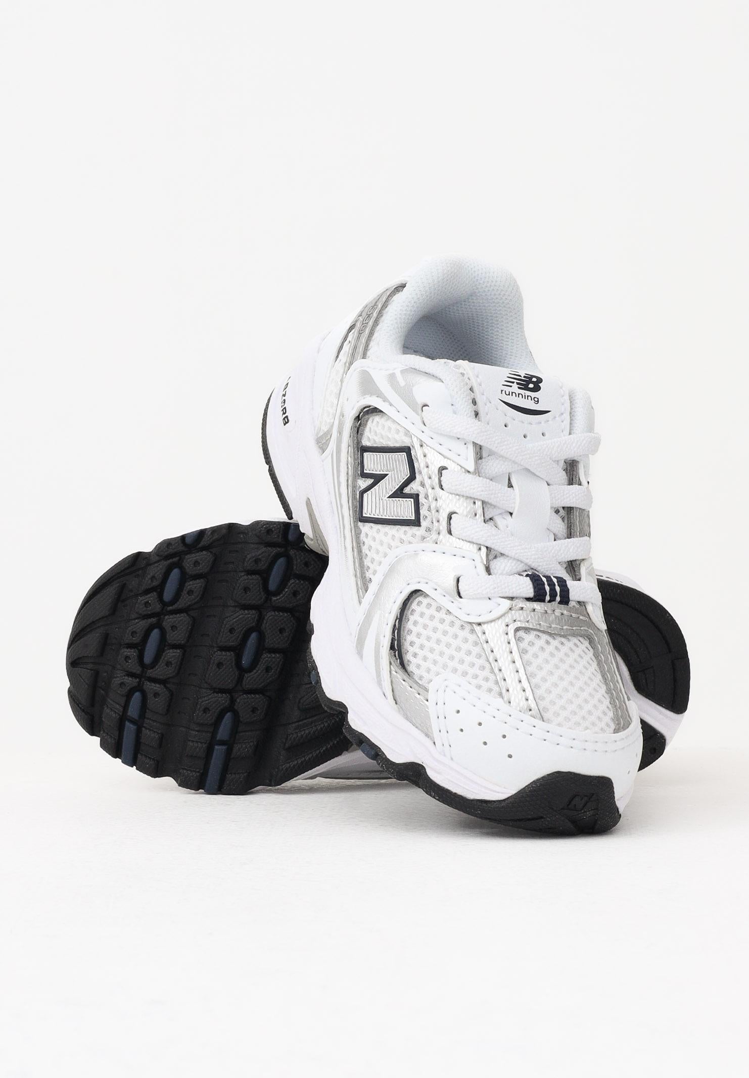 NEW BALANCE Sneakers 530 bianche e argento da neonato IZ530SB1 . NEW BALANCE 