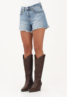 LEVI'S Shorts 501® Curve in denim chiaro da donna 005DP-0001 . LEVI'S® 