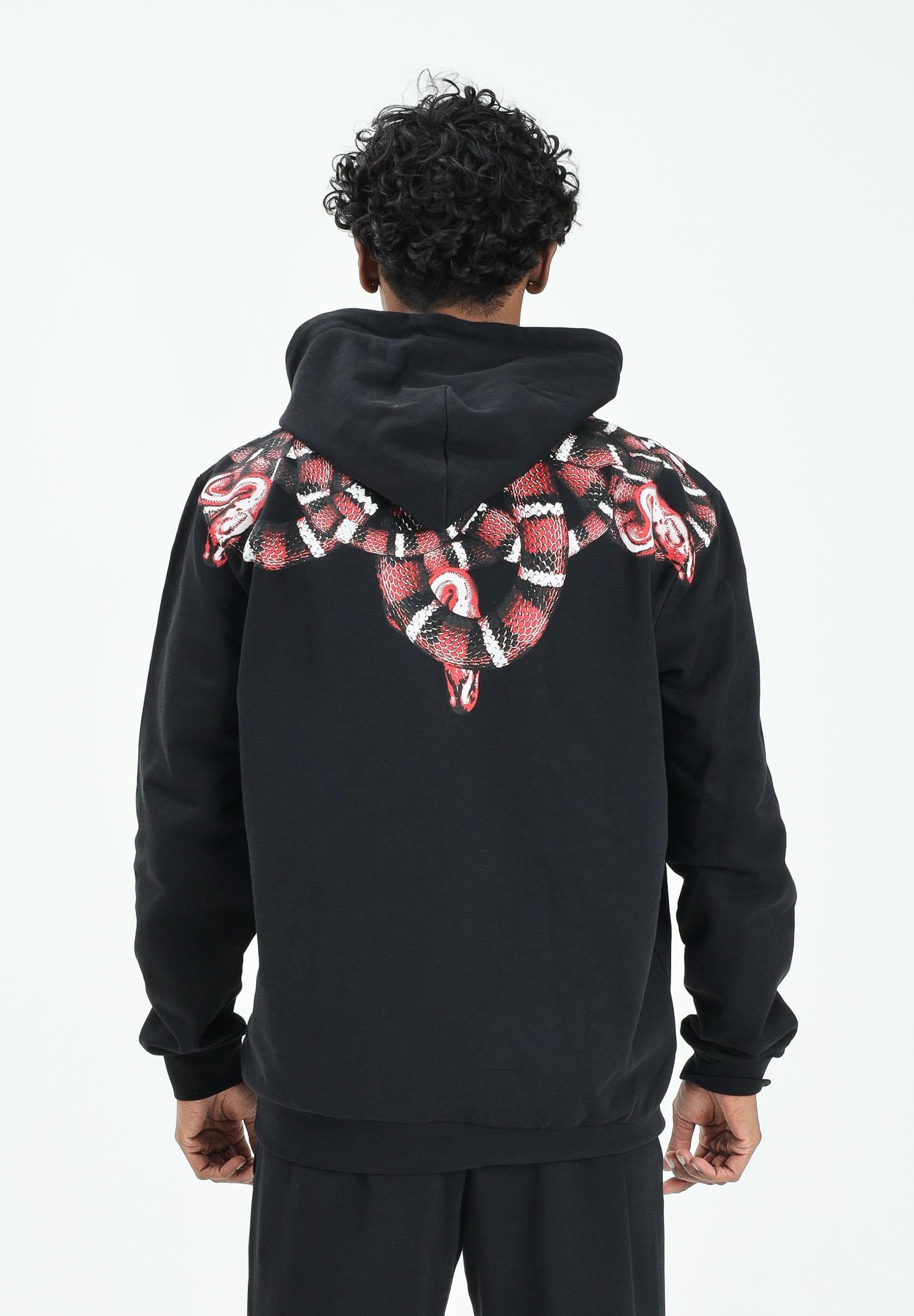 MARCELO BURLON COUNTY OF MILAN Felpa con cappuccio nera da uomo caratterizzata da stampa serpente F5CAMAHS034 110 MARCELO BURLON COUNTY OF MILAN 
