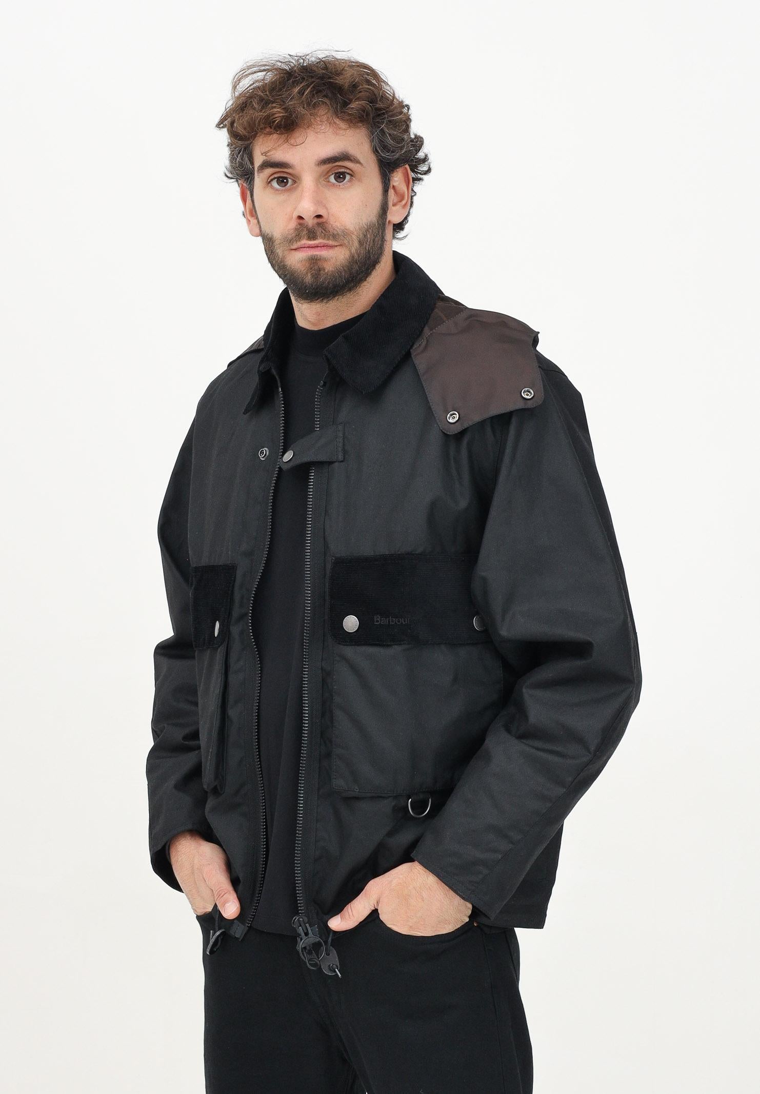 Giubbotto Re-Engineered Spey nero da uomo 242-MWX2341MWX BK11 BARBOUR 