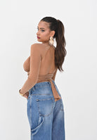 ELISABETTA FRANCHI Body manica lunga cammello da donna con nastri criss-cross<BR/> BO00856E2 EC1 ELISABETTA FRANCHI 