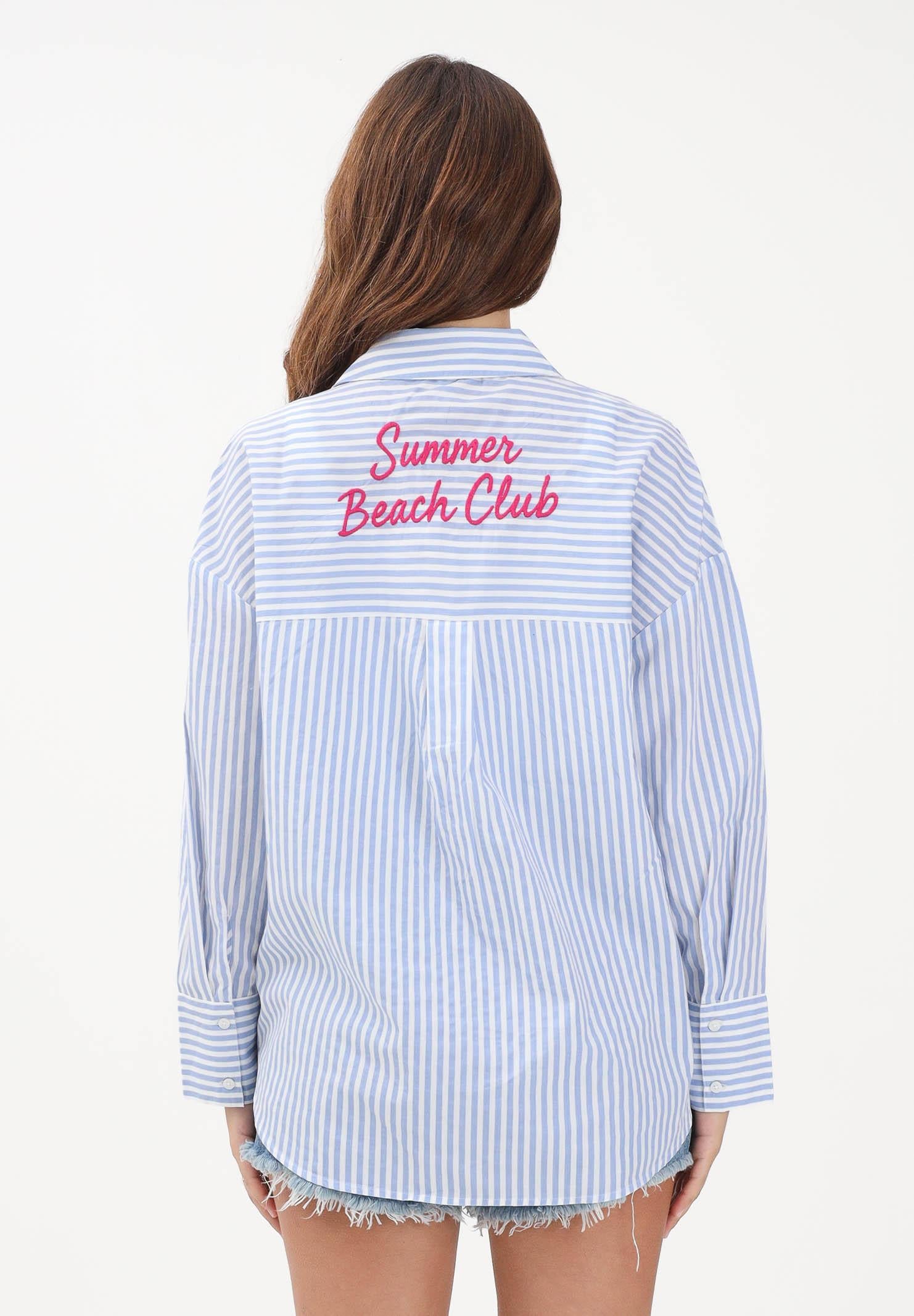 ONLY Camicia a manica lunga azzurra e bianca da donna con motivo a righe e ricamo sul retro 15375491 BRBL ONLY 