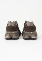 NEW BALANCE Sneakers 9060 marroni da uomo U9060493 . NEW BALANCE 