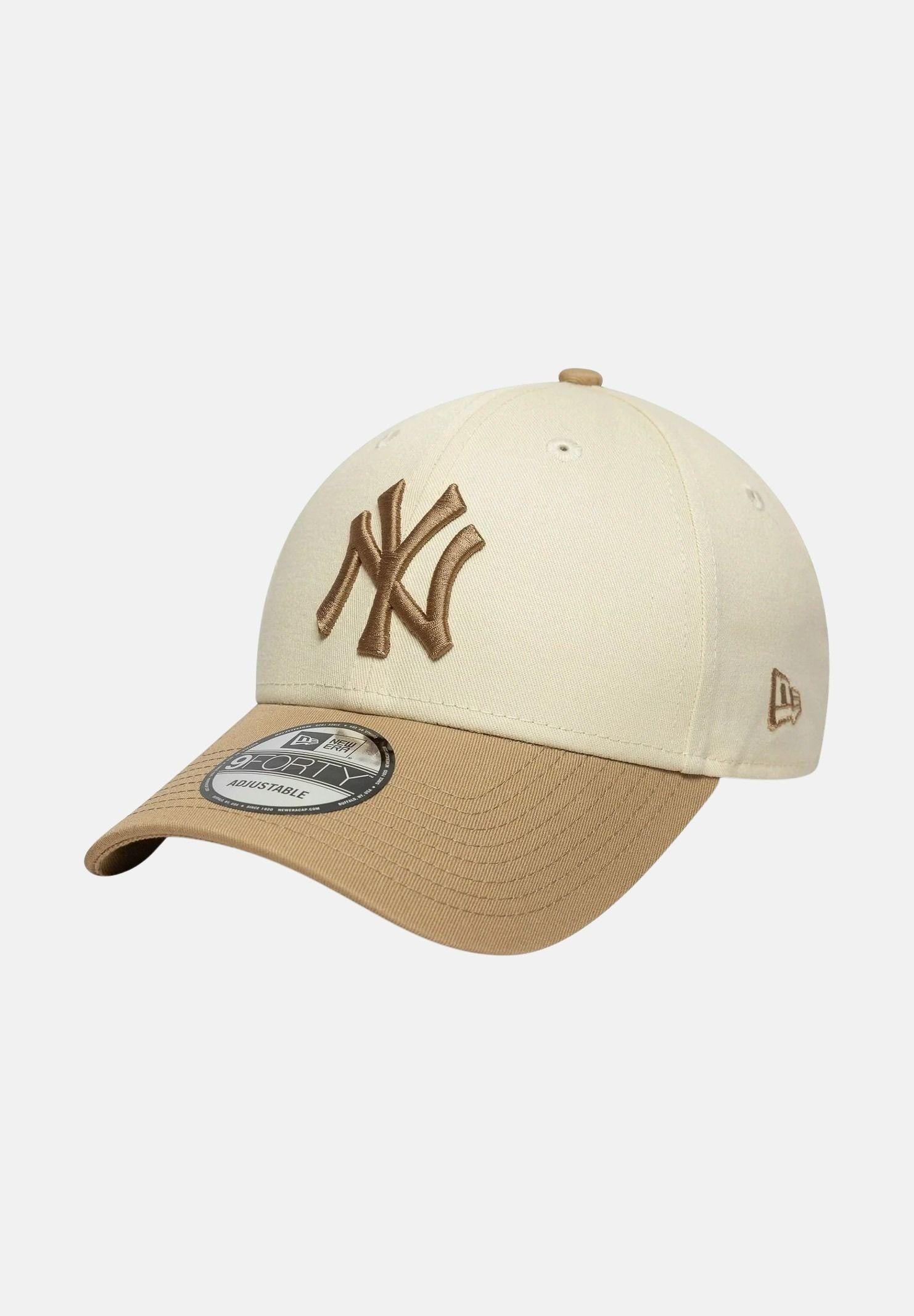 NEW ERA Cappello con visiera 9FORTY New York Yankees Colour Block panna e beige per uomo e donna 60771836 . NEW ERA 