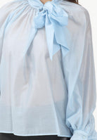 VICOLO Blusa celeste da donna con fiocco TF0488 CE VICOLO 