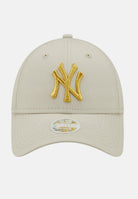 NEW ERA Cappello con visiera 9FORTY METALLIC beige per uomo e donna 60222491 . NEW ERA 