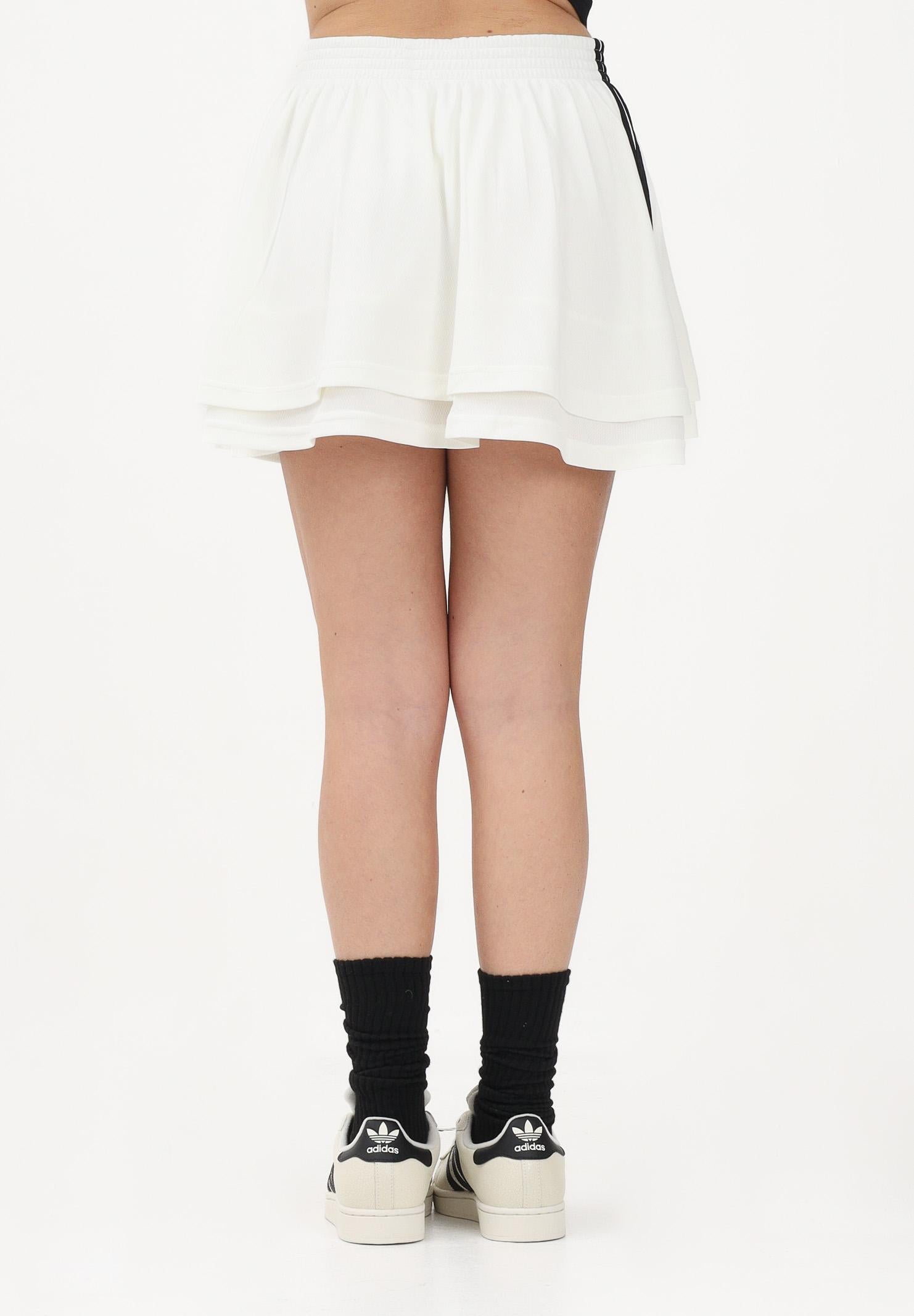 ADIDAS ORIGINALS Gonna corta HOUSE OF TIRO bianca da donna JY7634 . ADIDAS ORIGINALS 
