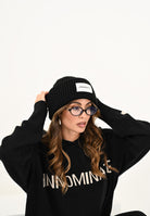 HINNOMINATE Berretto di lana nero da donna con patch logo HMACW00130 NE01 HINNOMINATE 