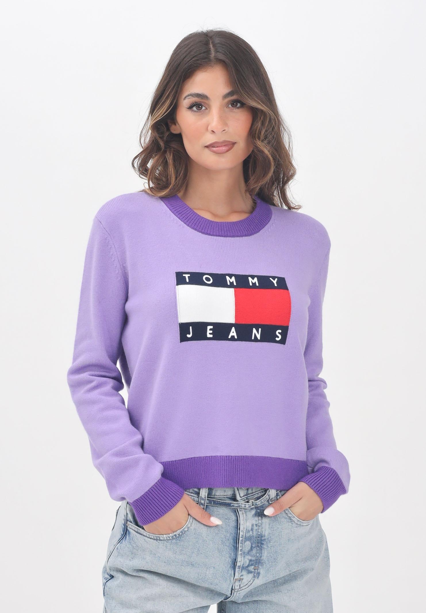 TOMMY JEANS Maglioncino girocollo viola da donna con logo DW0DW20970W0E  TOMMY JEANS 