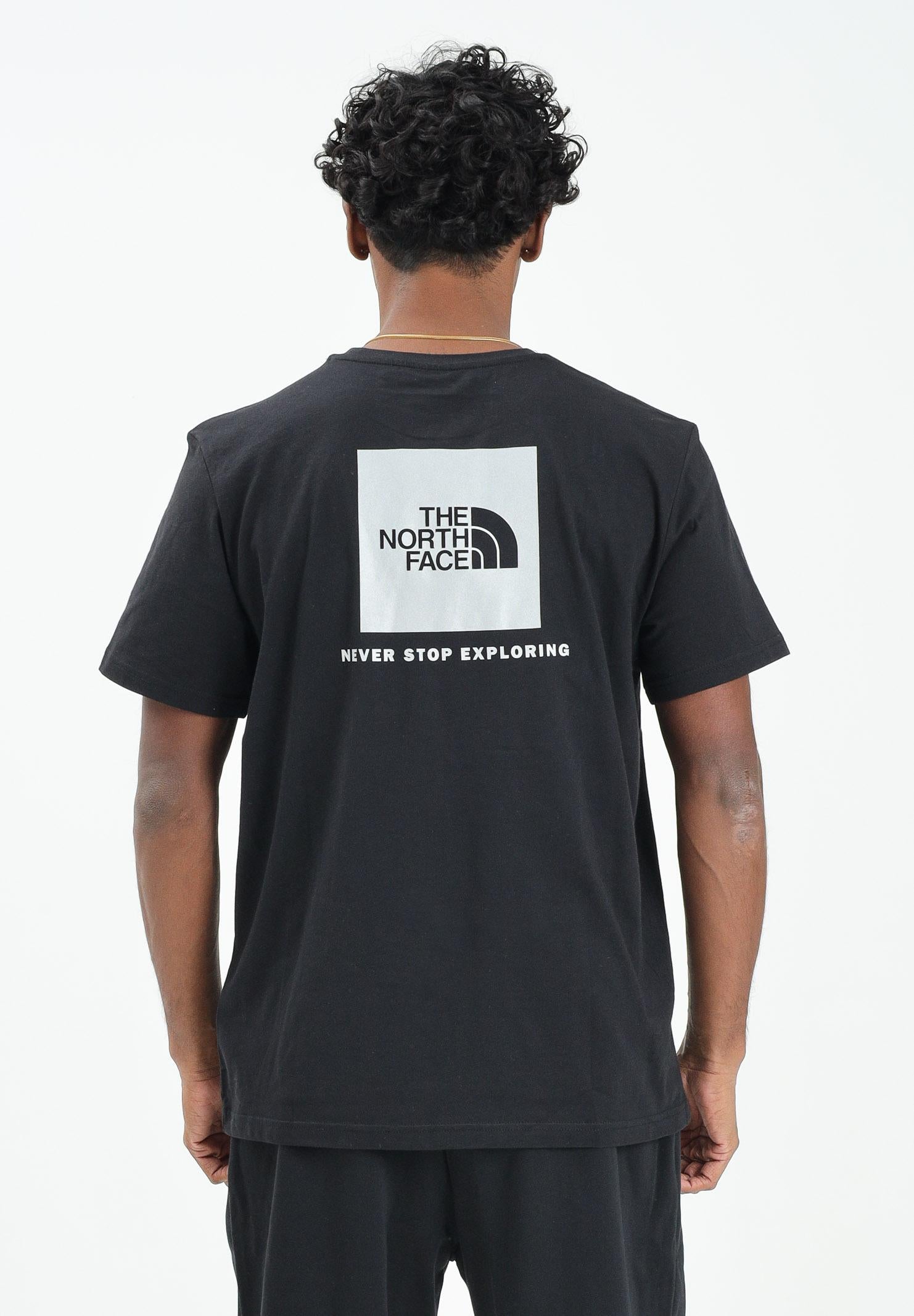 THE NORTH FACE T-shirt a manica corta NSE nera  da uomo NF0A8C4VU1H1  THE NORTH FACE 