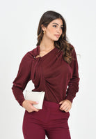SIMONA CORSELLINI Maglia a manica lunga in tessuto lurex bordeaux da donna con anello metallico A25CPMG00701-C00137 V0741 SIMONA CORSELLINI 