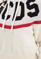 GCDS Maglia con cappuccio panna da donna caratterizzata da maxi logo GCDS B2CW1918KI9 15 GCDS 