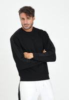 ARMANI EXCHANGE Felpa girocollo nera da uomo impreziosita da bande laterali logate XM001296AF10818 UC001 ARMANI EXCHANGE 