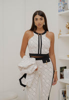 ELISABETTA FRANCHI Top elegante panna da donna con stampa logo TOS0156E2 EF1 ELISABETTA FRANCHI 