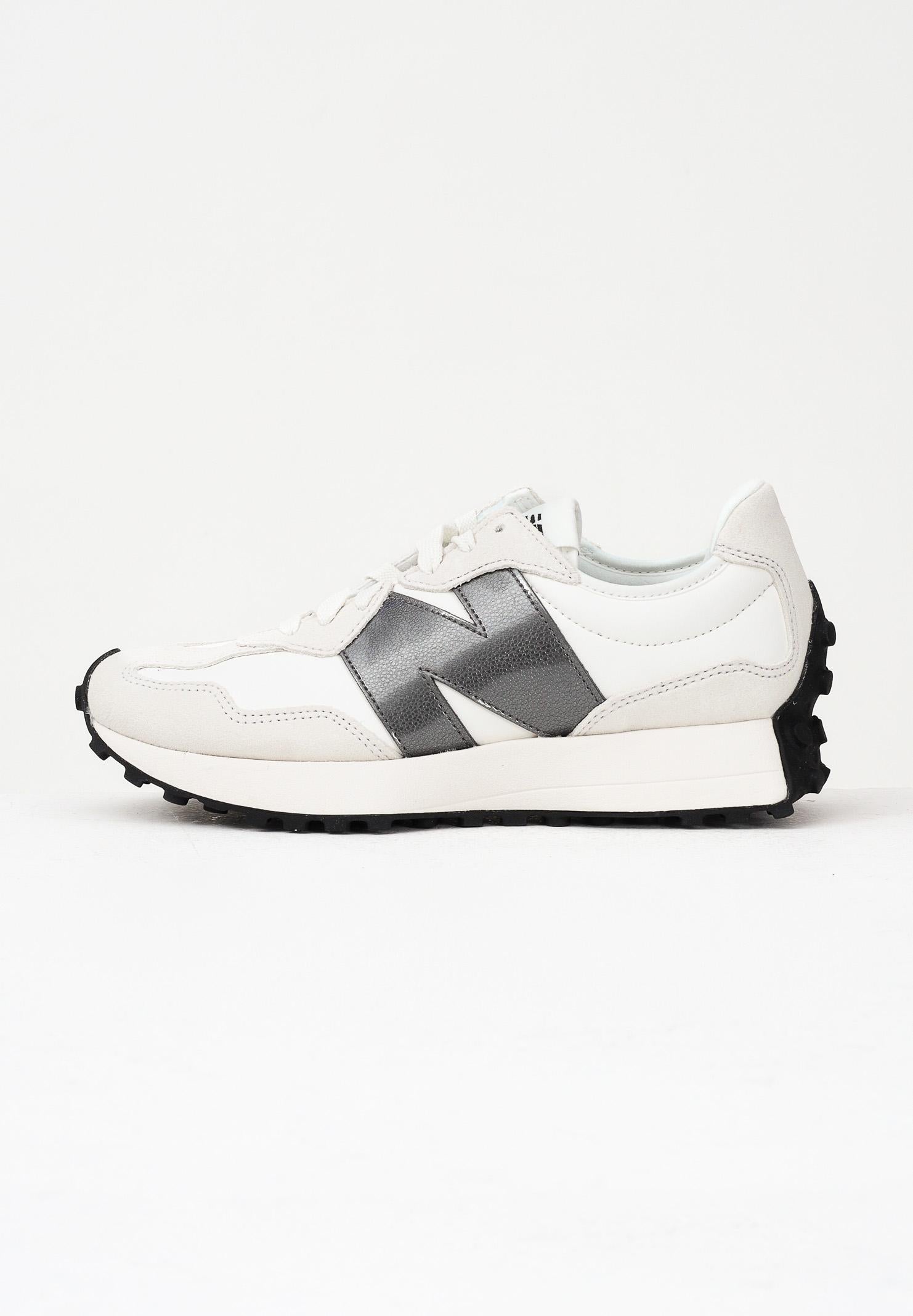 NEW BALANCE Sneakers 327 bianche per uomo e donna WS327JWB . NEW BALANCE 