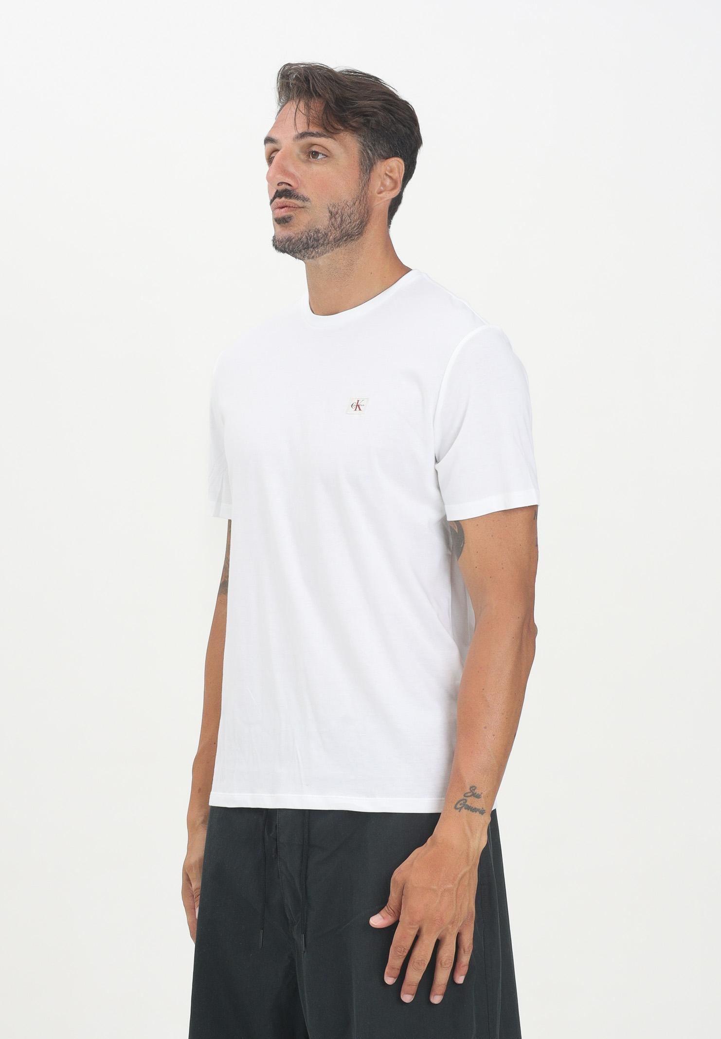 CALVIN KLEIN JEANS T-shirt a manica corta bianca da uomo con stemma logo LV04RC272GYAF  CALVIN KLEIN JEANS 
