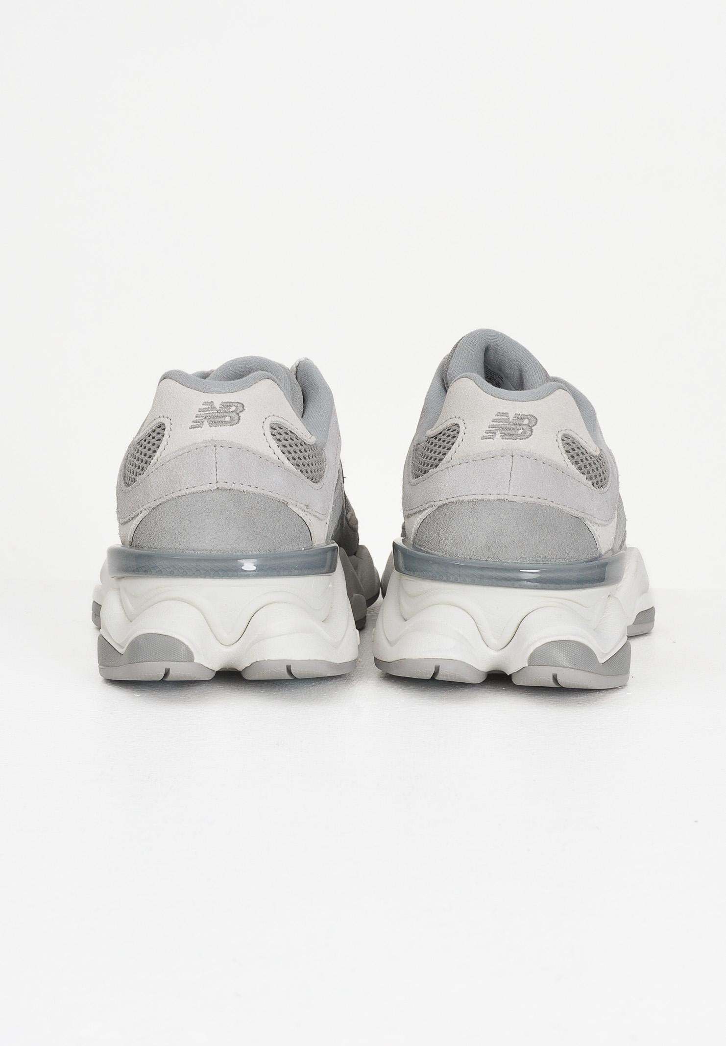 NEW BALANCE Sneakers 9060 grigie per uomo e donna U9060ERD . NEW BALANCE 