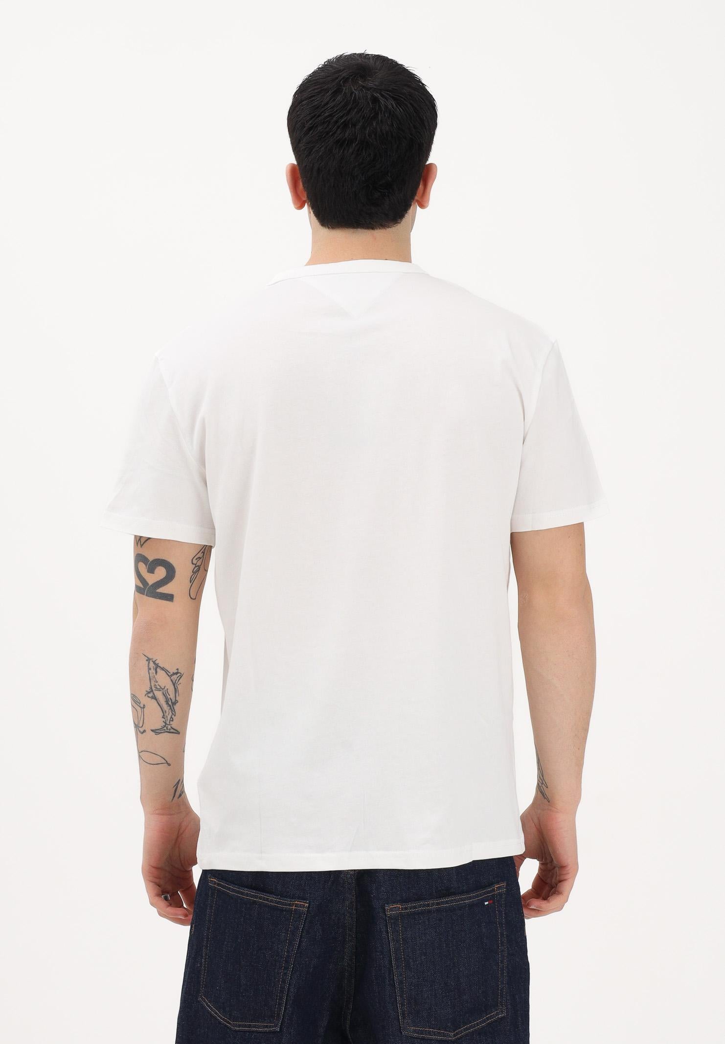 TOMMY JEANS T-shirt a manica corta bianca da uomo con ricamo logo DM0DM20322 YBL TOMMY JEANS 