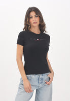 TOMMY JEANS T-shirt a manica corta nera da donna con logo DW0DW21422BDS  TOMMY JEANS 