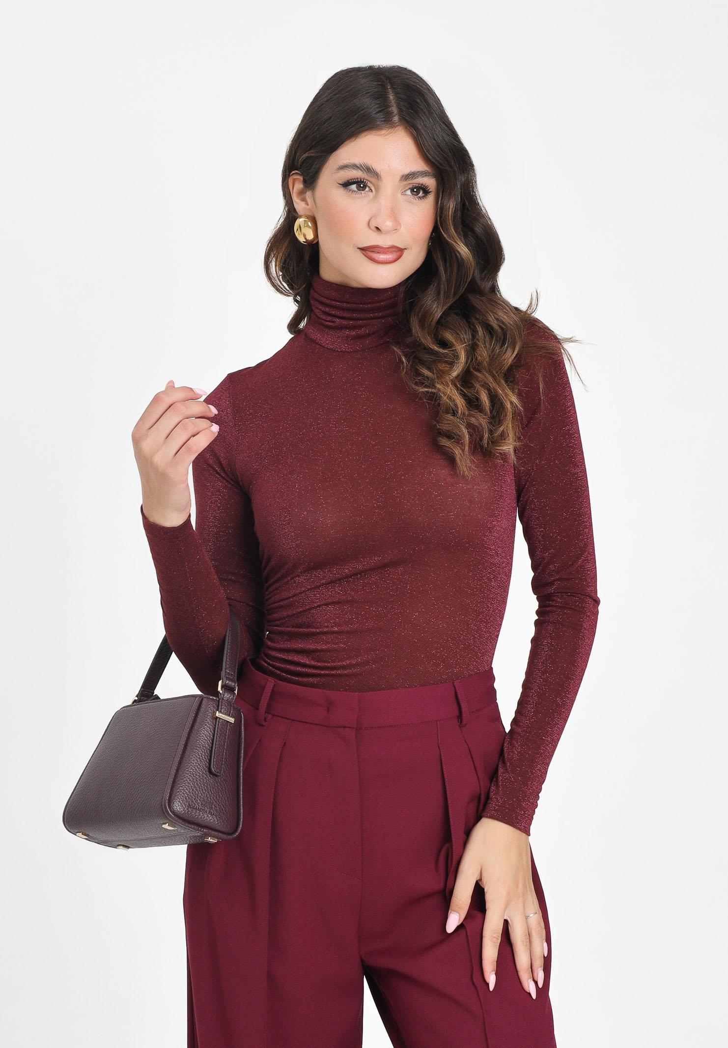 SIMONA CORSELLINI Maglia a manica lunga bordeaux da donna con finitura glitterata A25CPMG00801-C00081 V0741 SIMONA CORSELLINI 