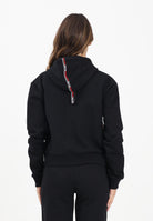 GCDS Felpa con zip nera da donna rifinita da bande logate B2EW1901JD1 99 GCDS 