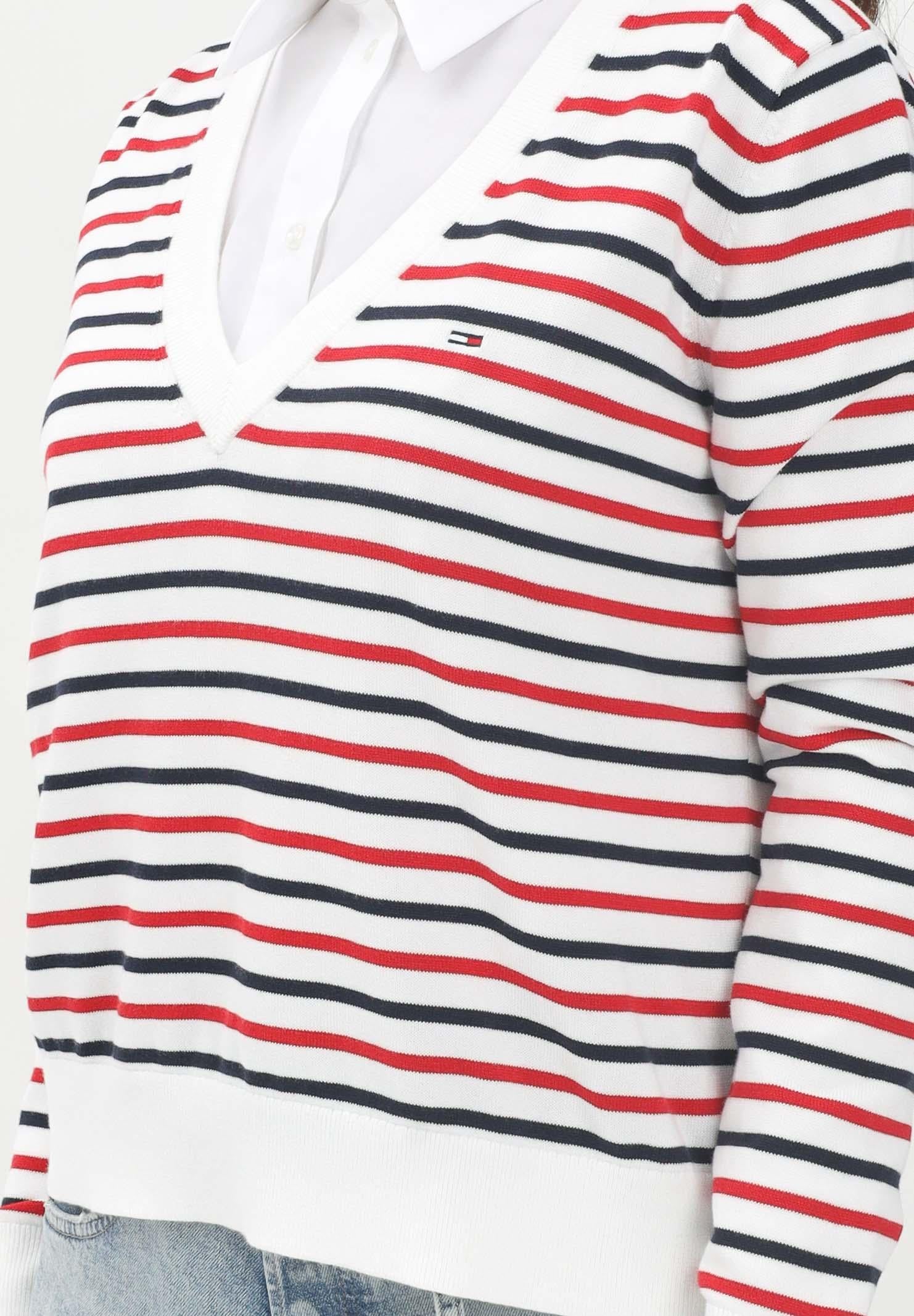 TOMMY JEANS Maglioncino bianco da donna con motivo a righe DW0DW198880FG  TOMMY JEANS 
