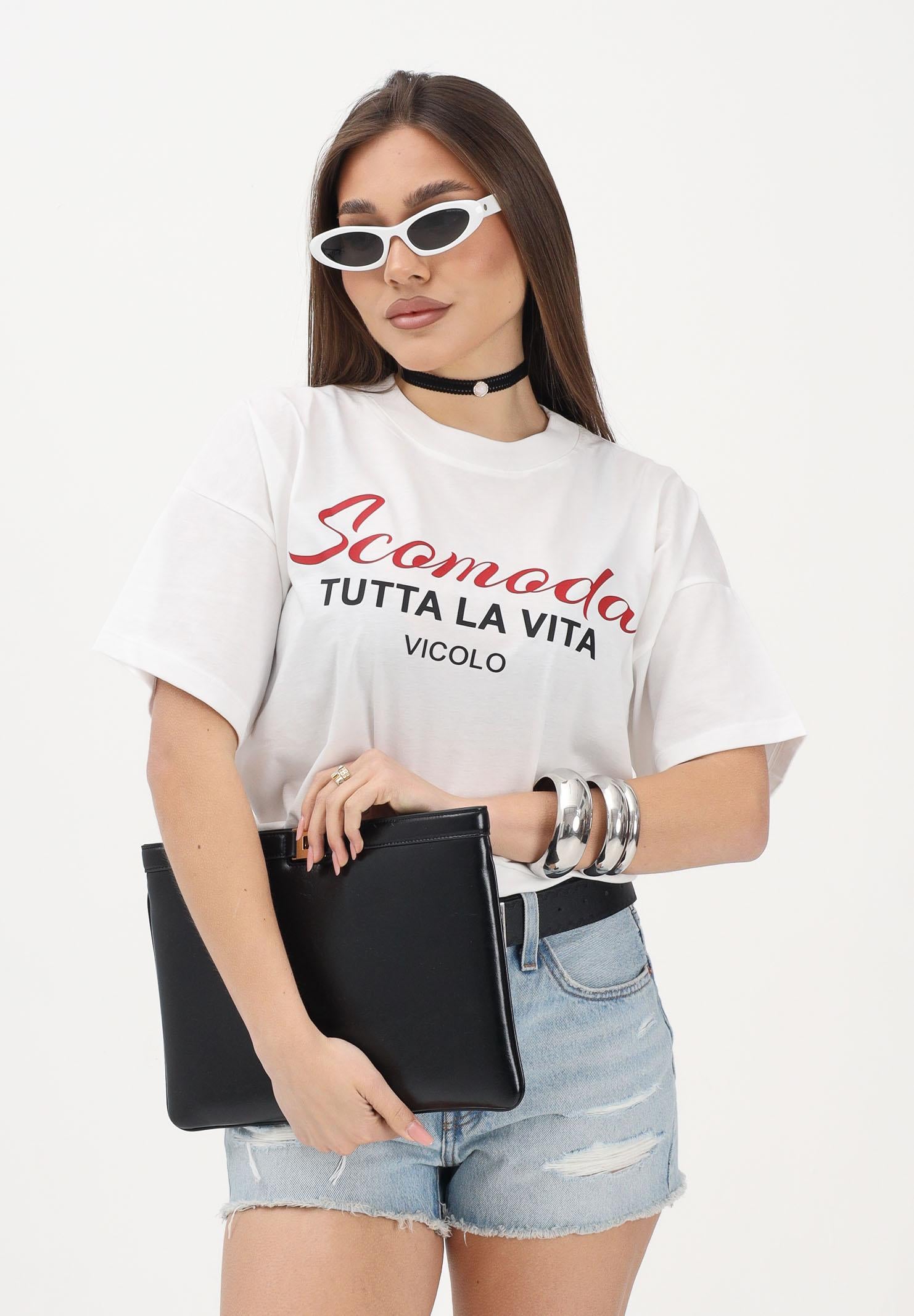 VICOLO T-shirt a manica corta bianca da donna con stampa "Scomoda tutta la vita" RAB0722 02 VICOLO 