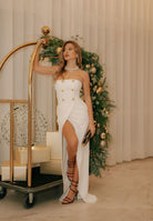 ELISABETTA FRANCHI Abito lungo avorio da donna in crêpe leggero con bottoni ABR0456E2 360 ELISABETTA FRANCHI 