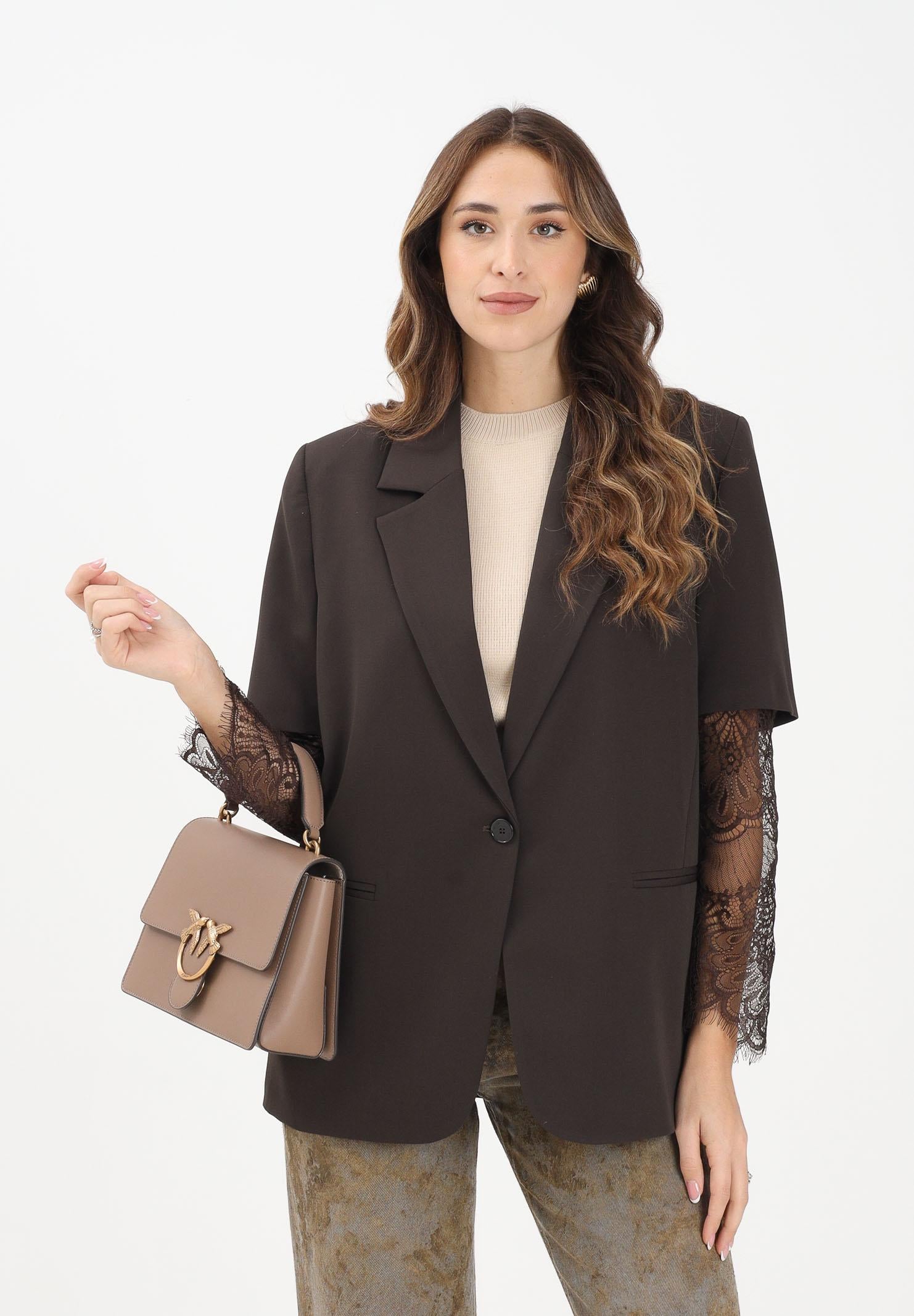 VICOLO Giacca monopetto marrone da donna con maniche corte e dettagli in pizzo TF0617 FA VICOLO 