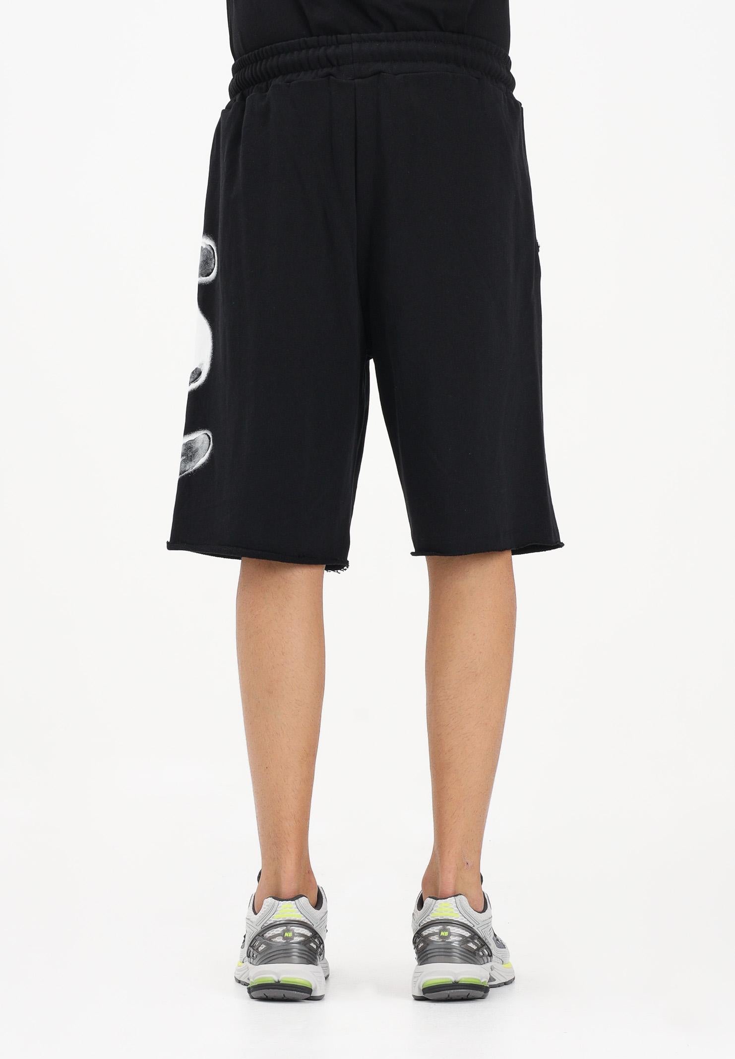 DISCLAIMER Shorts sportivo nero da uomo con logo 26EDS55435 NE DISCLAIMER 
