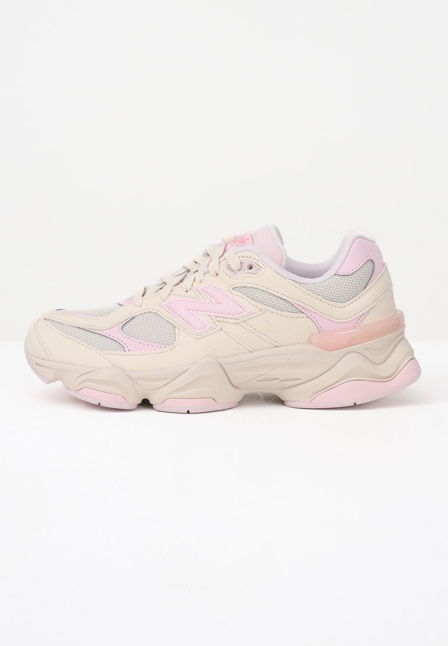 NEW BALANCE Sneakers 9060 panna e rosa da donna GC9060JP  NEW BALANCE 