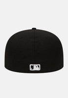 NEW ERA Cappello con visiera 59FIFTY Fitted New York Yankees Essential nera per uomo e donna 10003436 . NEW ERA 