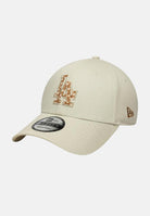 NEW ERA Cappello con visiera LA Dodgers 9FORTY Bambi Faux Pony panna per uomo e donna 60844106 . NEW ERA 