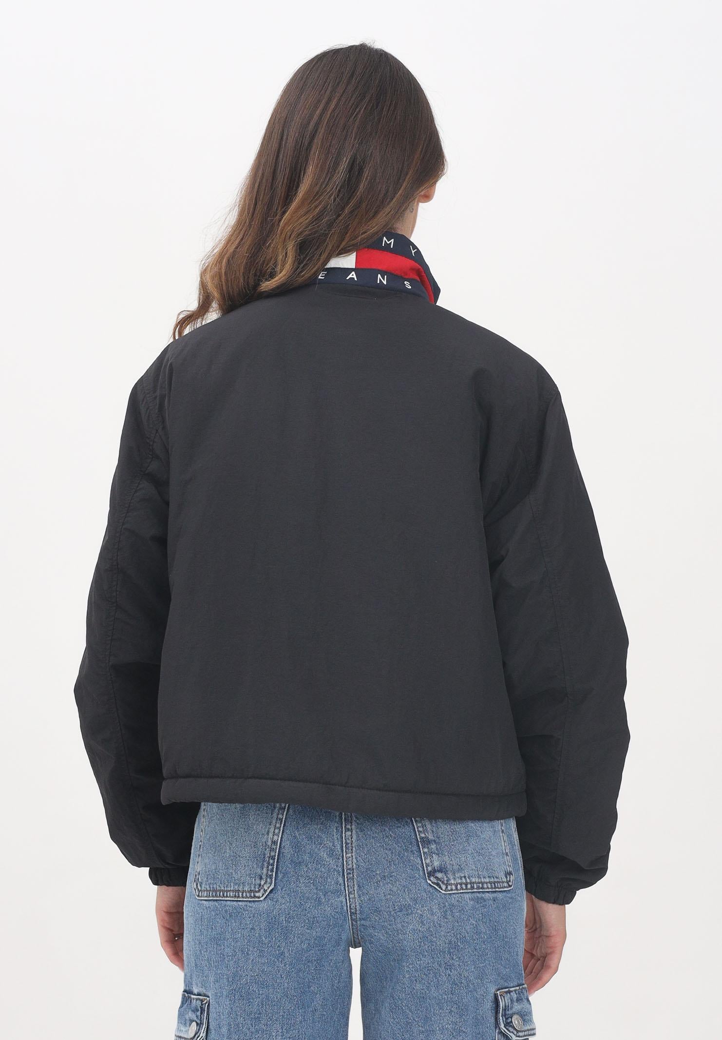 TOMMY JEANS Giacca trapuntata nera da donna con logo Tommy Jeans DW0DW21436BDS  TOMMY JEANS 