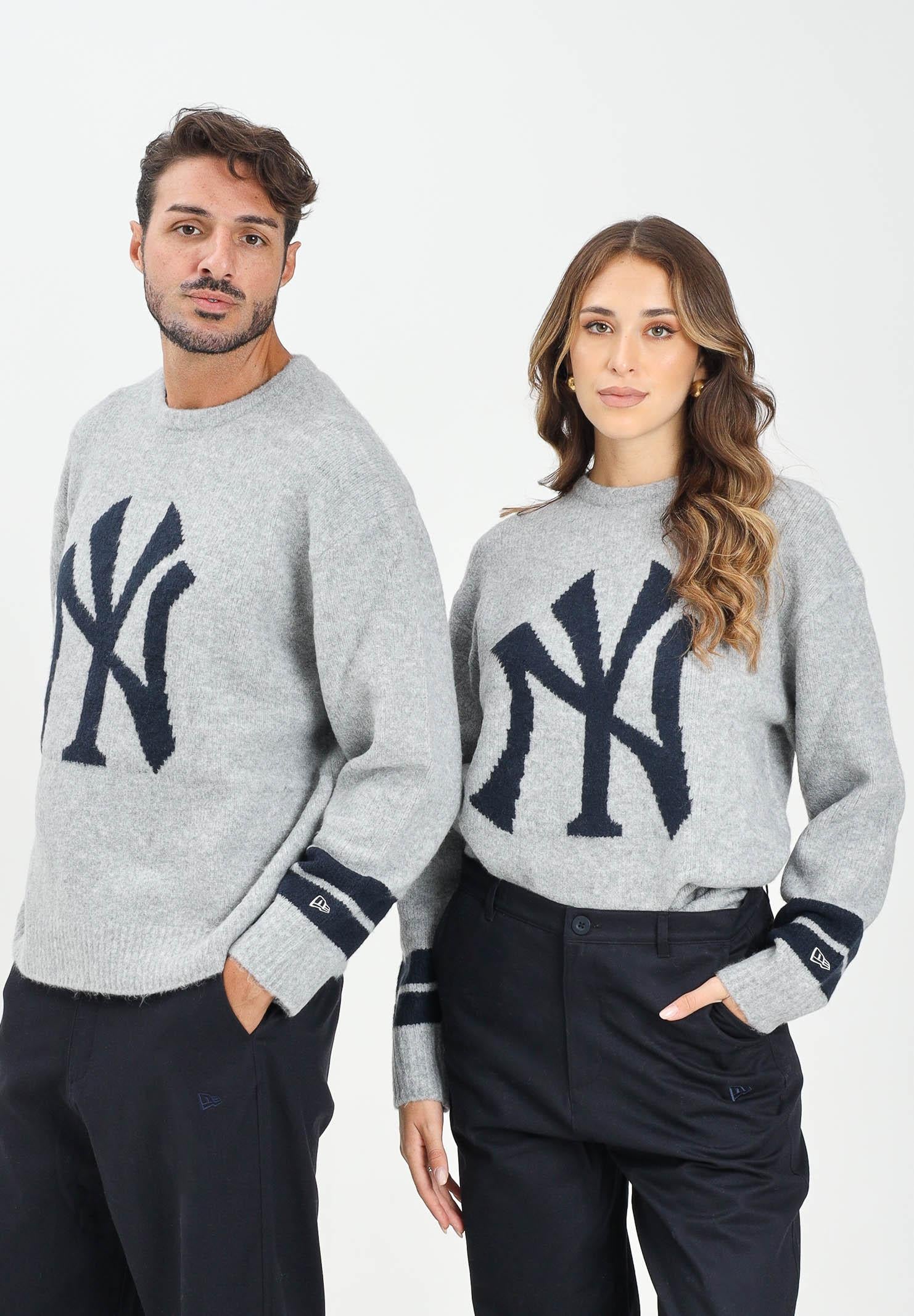 NEW ERA Maglione girocollo Oversized New York Yankees MLB Knit grigio per uomo e donna 60684321  NEW ERA 