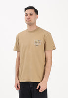 TOMMY JEANS T-shirt a manica corta Signature beige da uomo DM0DM22319 AEN TOMMY JEANS 