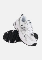 NEW BALANCE Sneakers 530 bianche per uomo e donna GR530SB1 . NEW BALANCE 