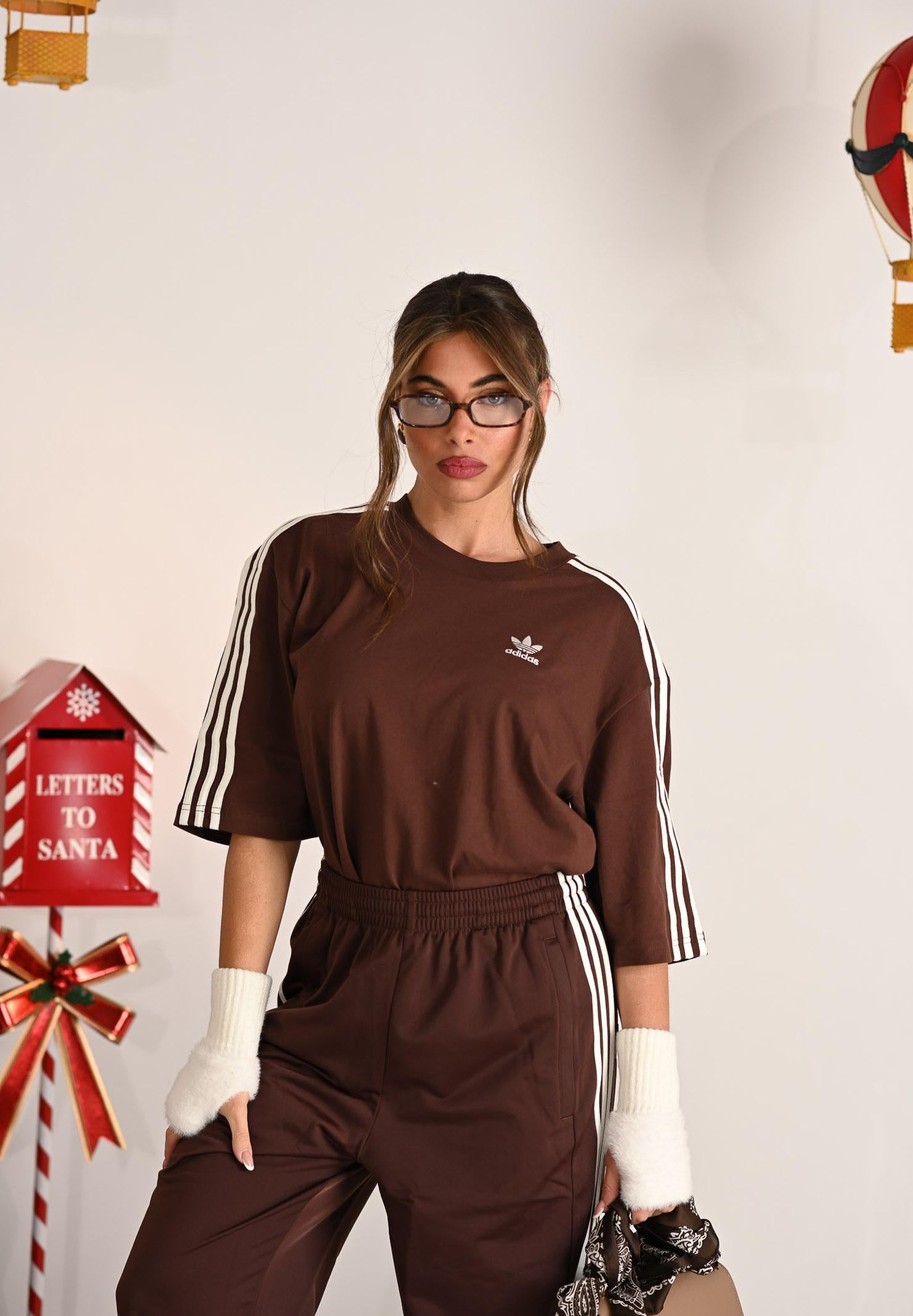 ADIDAS ORIGINALS T-shirt a manica corta adicolor Oversized marrone da uomo KA0476 . ADIDAS ORIGINALS 