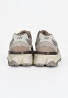 NEW BALANCE Sneakers 9060 marrone per uomo e donna GC9060EX  NEW BALANCE 