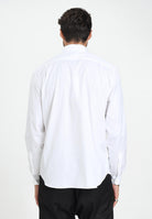 LACOSTE Camicia a manica lunga bianca da uomo con patch logo CH2933 001. LACOSTE 