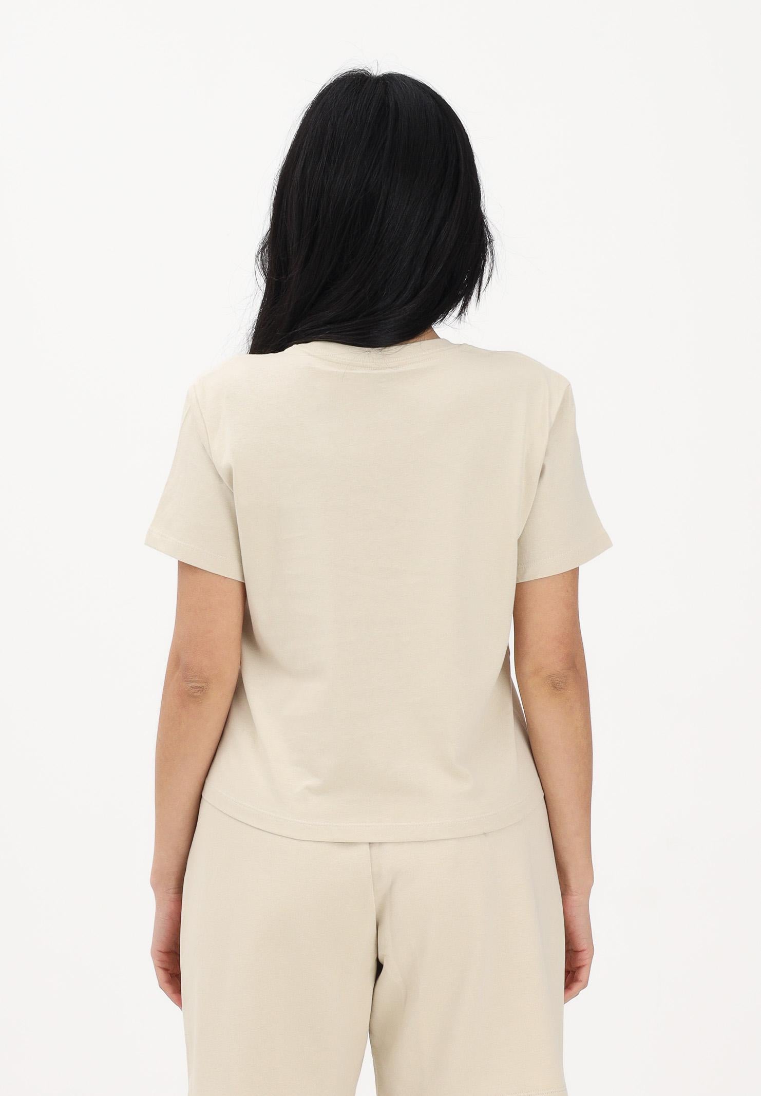 THE NORTH FACE T-shirt a manica corta Essential Regular Cutie beige da donna NF0A8GR1DOM1 . THE NORTH FACE 