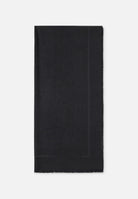 ELISABETTA FRANCHI Sciarpa nera da donna con lettering jacquard SC02F46E2 110 ELISABETTA FRANCHI 