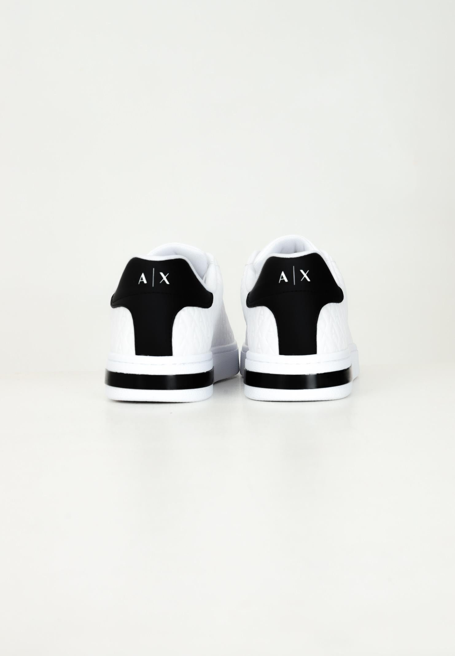 ARMANI EXCHANGE Sneakers bianche da uomo con logo all-over XM000140AF11916 M0028 ARMANI EXCHANGE 