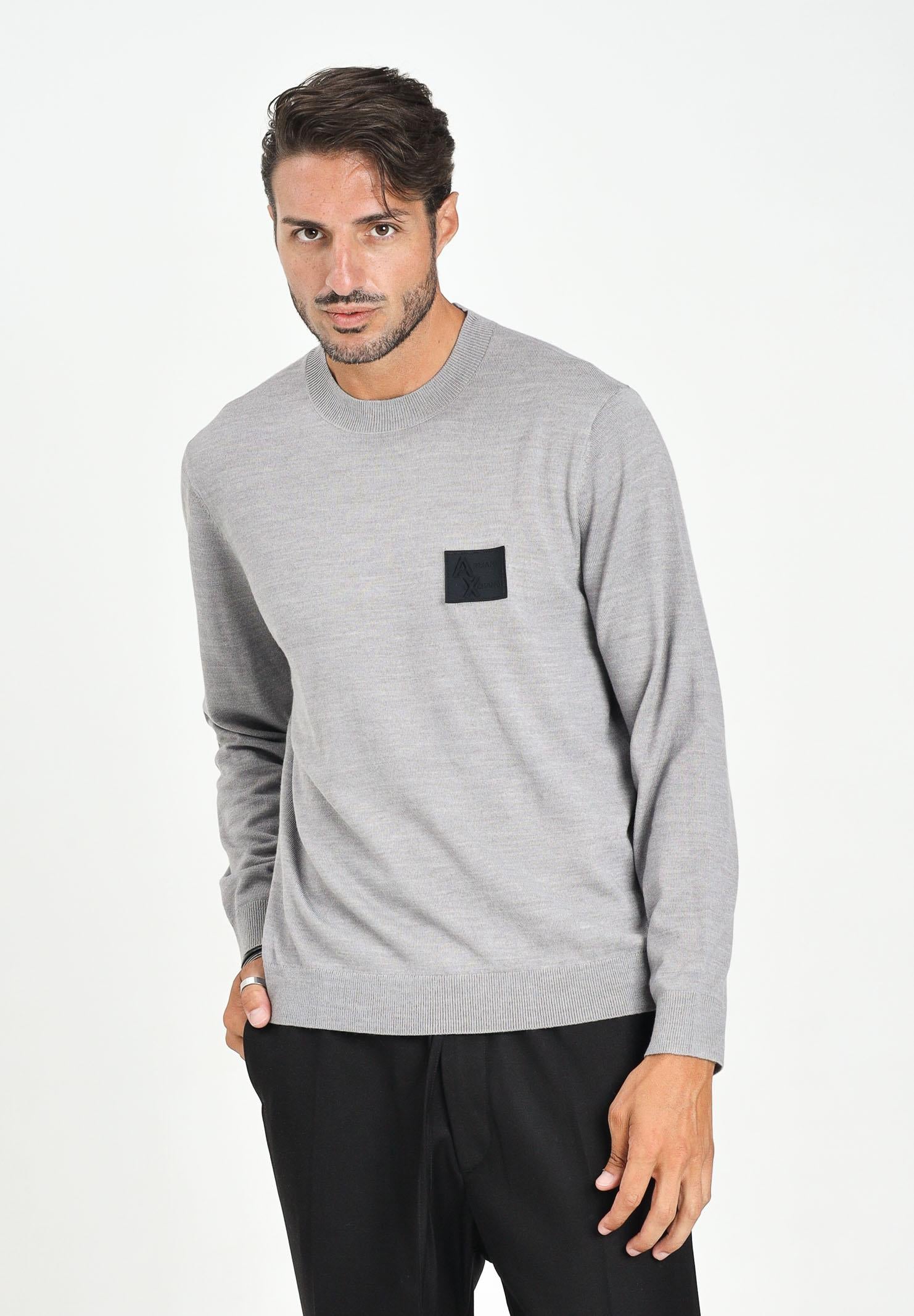 ARMANI EXCHANGE Maglioncino girocollo grigio da uomo con patch logo XM001329AF11982 O8005 ARMANI EXCHANGE 