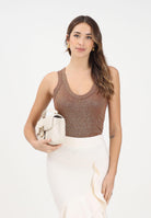 VICOLO Canotta bronzo da donna realizzata in un tessuto lavorato con filato lamé UF0060 BR VICOLO 