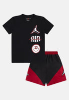 JORDAN Completino Jumpman Stacked nero e rosso da bambino 85D768 023 JORDAN 