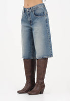 LEVI'S Bermuda in denim medio da donna 005DT-0002 . LEVI'S® 